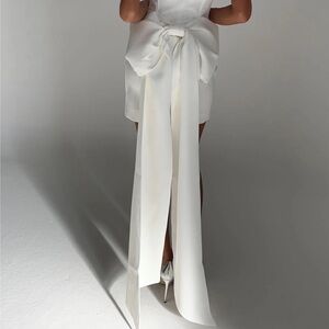 Meredith Strapless Bow Mini Dress - White